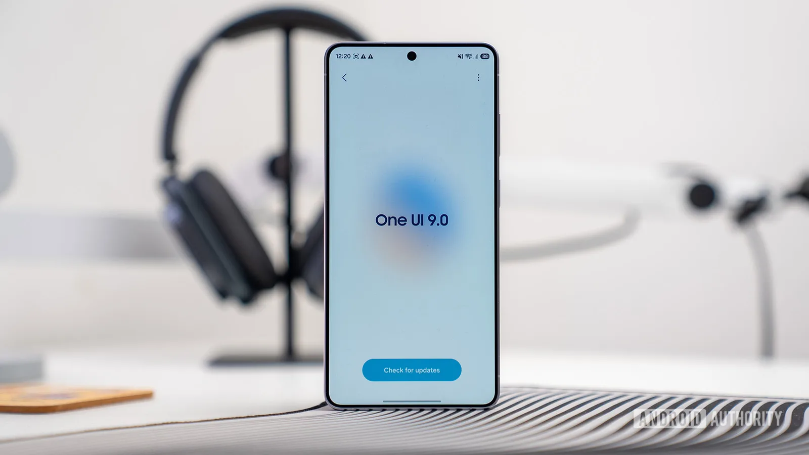Galaxy S25 可能早啲試 One UI 9，港版用家先唔好急住刷 beta