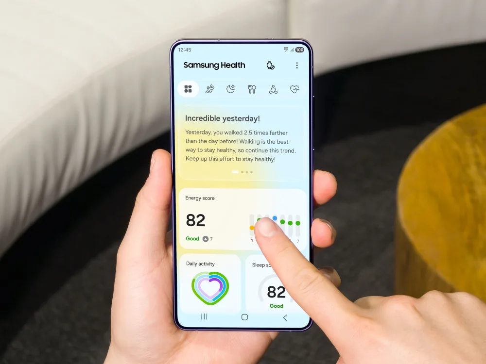 Samsung Health 新首頁同健康卡片介面示意圖