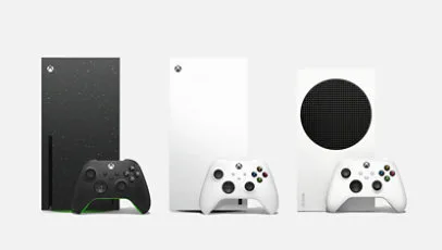 Xbox Series X 2TB Galaxy Black、1TB 數碼版同 Series S 1TB 三部主機排喺一齊