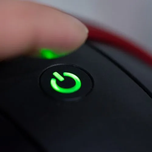 Secure Boot 舊 key 快到期：Windows、Linux 同 dual-boot 機真正要做咩
