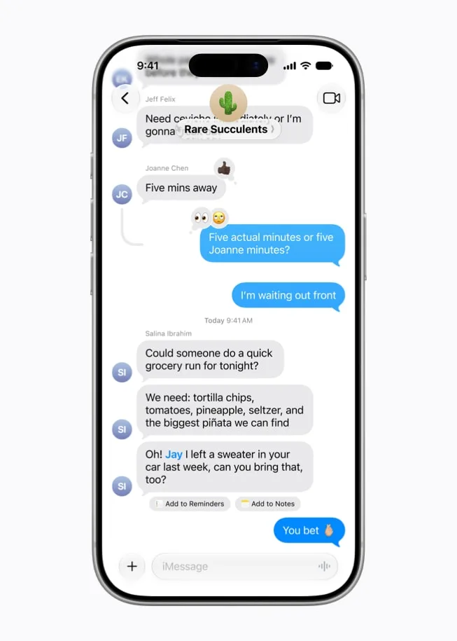iPhone 訊息對話入面出現 Apple Intelligence 一按建議。