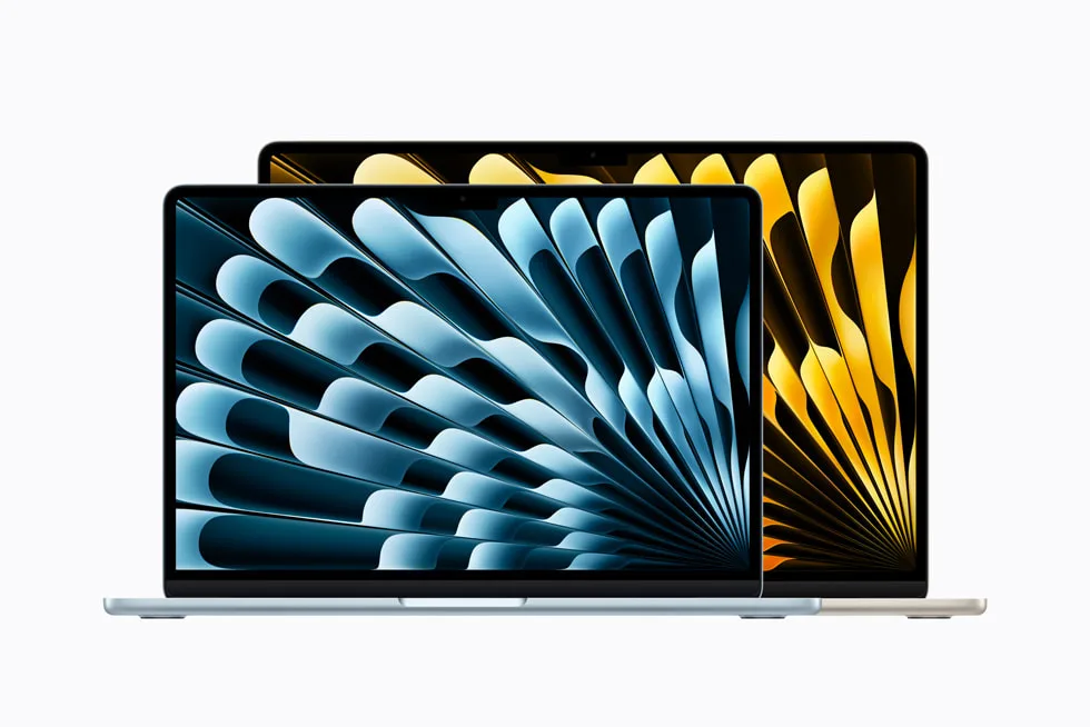 兩部 MacBook Air 疊住展示 13 吋同 15 吋機身