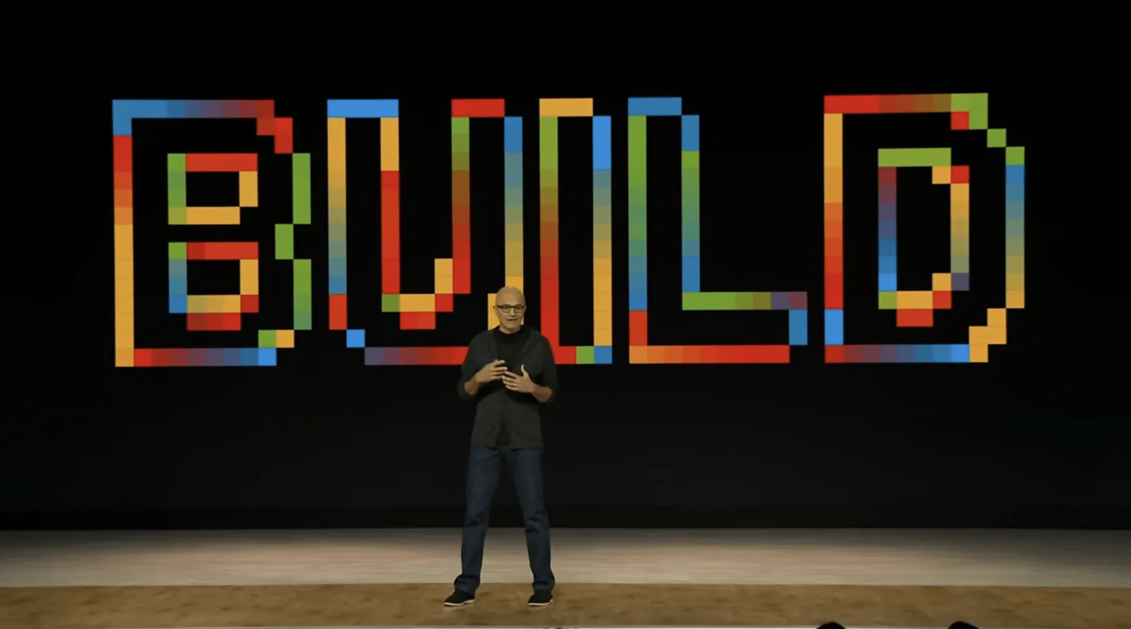 Build 2026 重點唔係 Copilot，而係 Microsoft 想收返 AI 工作台