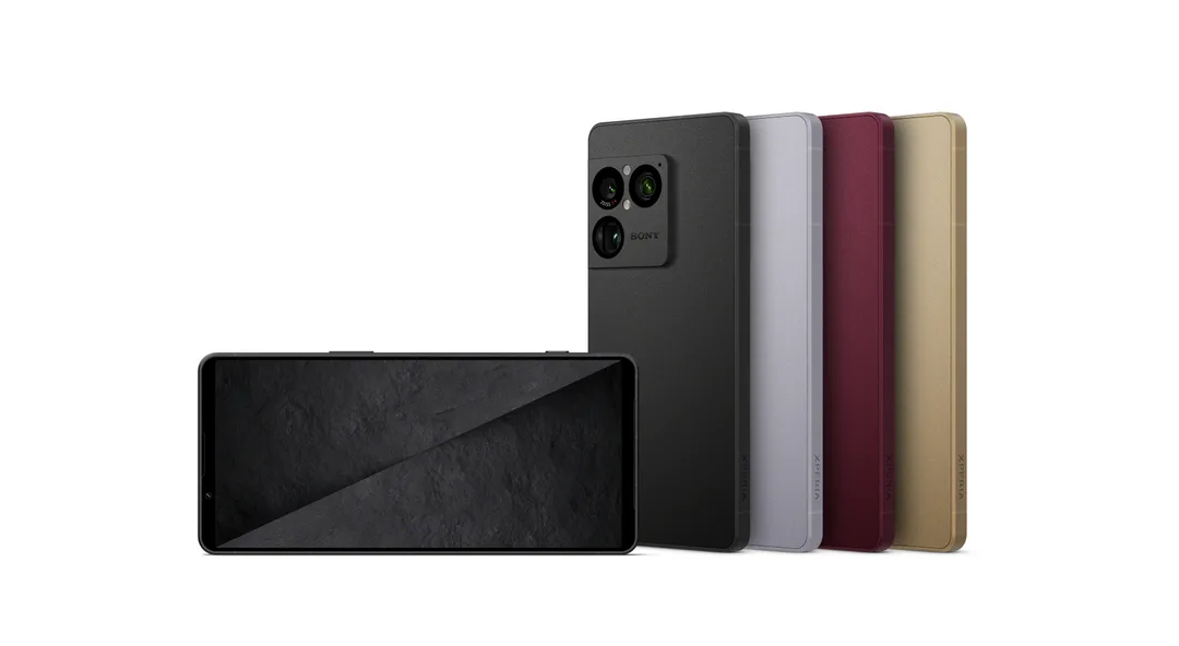 Xperia 1 VIII 官方包裝同機身合照