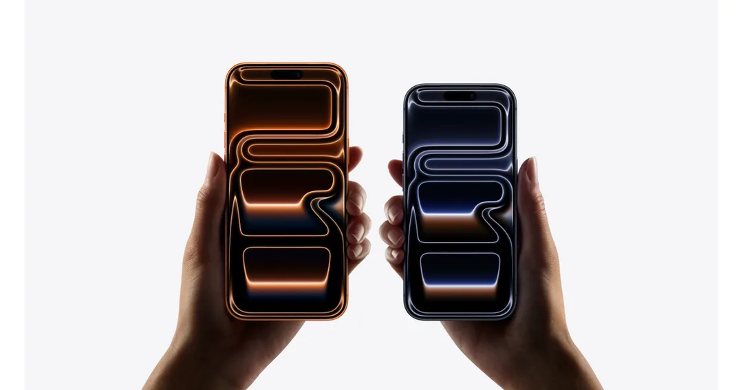 iPhone 17 Pro 同 iPhone 17 Pro Max 官方產品圖,展示機背鏡頭同正面屏幕