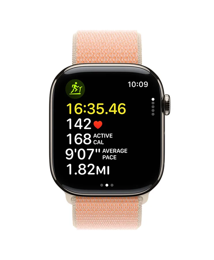 金色 Apple Watch Series 11 顯示跑步機運動數據
