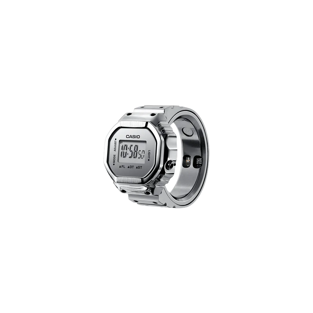 銀色 Casio CRW-H001 智能戒指正面產品圖,可見細小數碼 LCD 同內圈感測器