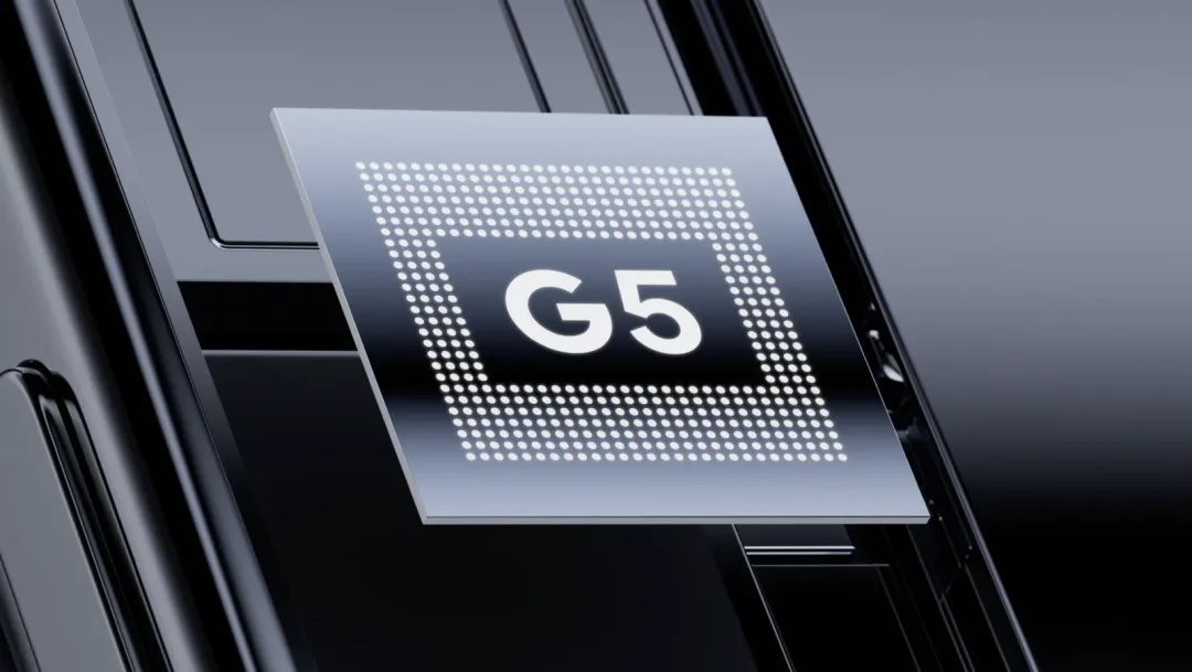 Google Tensor G5 晶片官方圖片，呢粒係 Pixel 10 採用嘅上代處理器