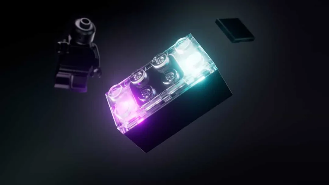 LEGO SMART Brick、SMART Tag 同專用無線充電座官方展示