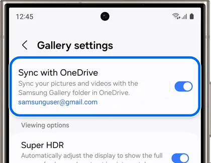 Samsung Gallery 設定入面嘅 Sync with OneDrive 開關
