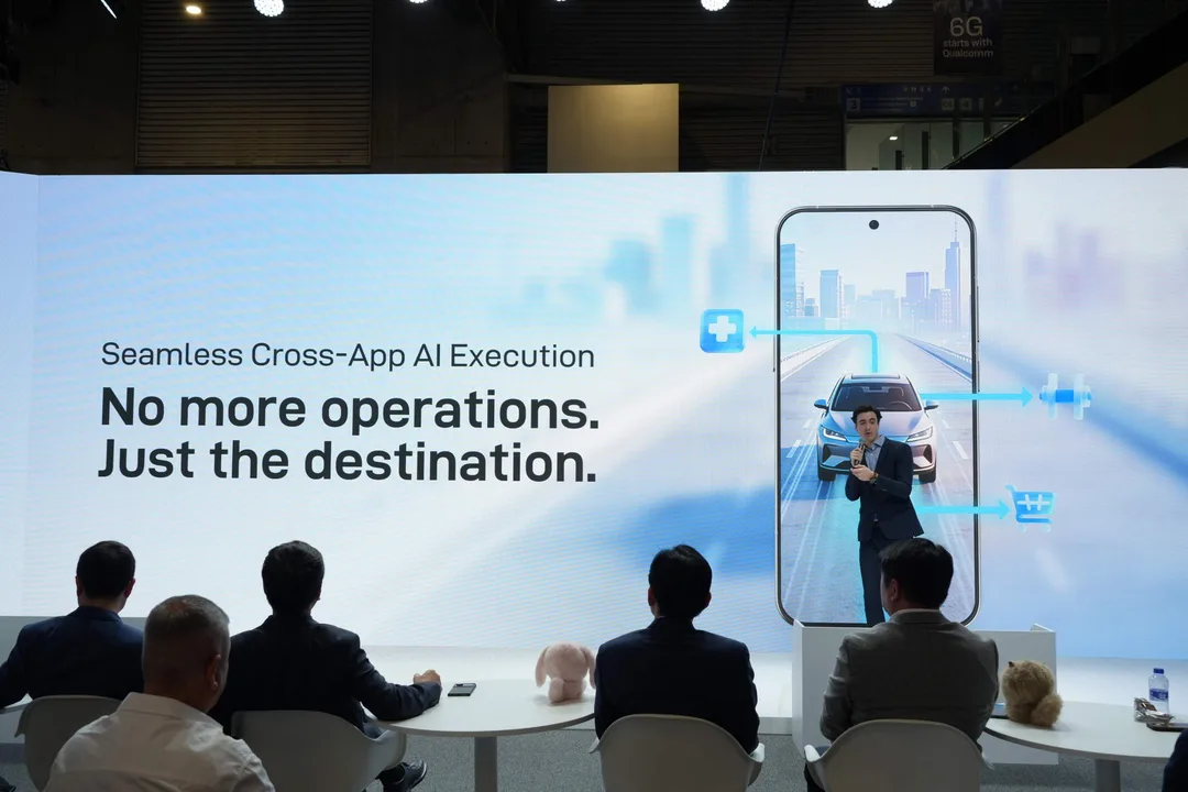 nubia 喺發表環節用大屏示範跨 app AI execution 概念
