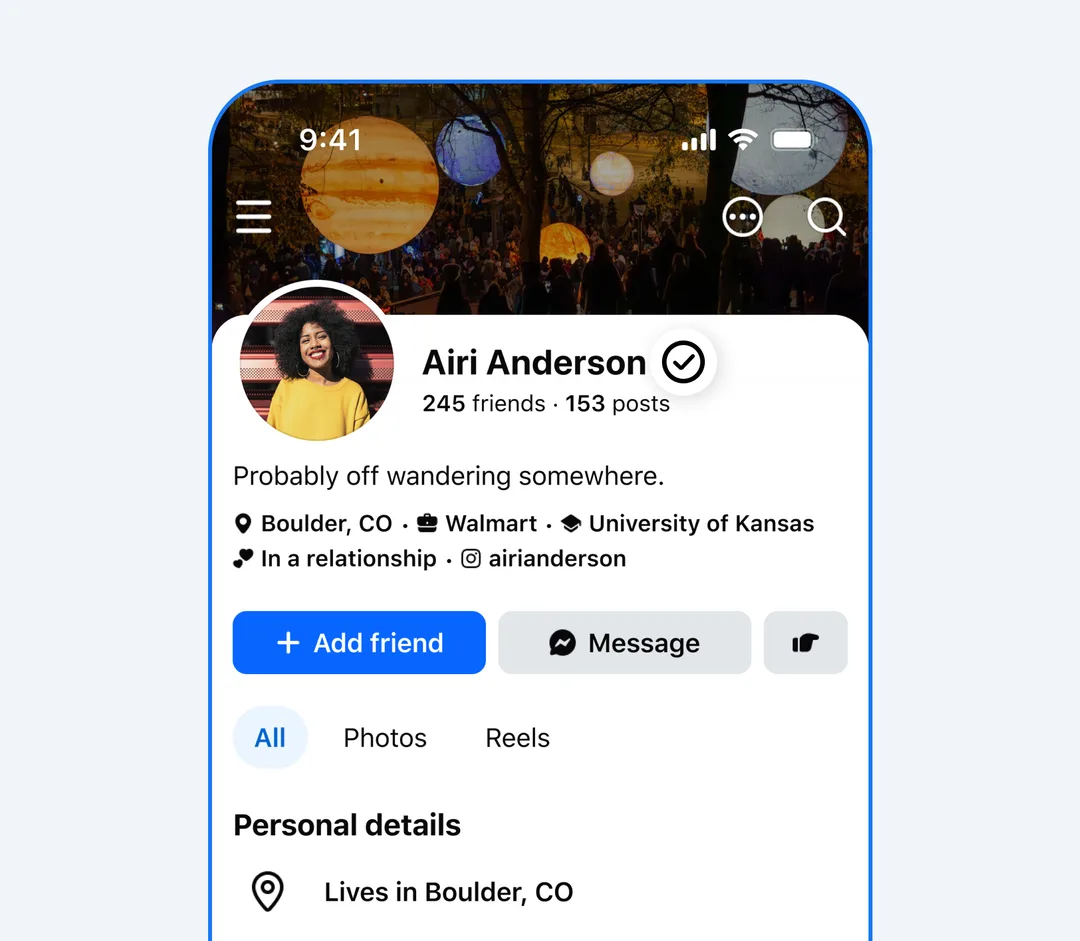 Facebook 個人檔案介面展示免費驗證徽章