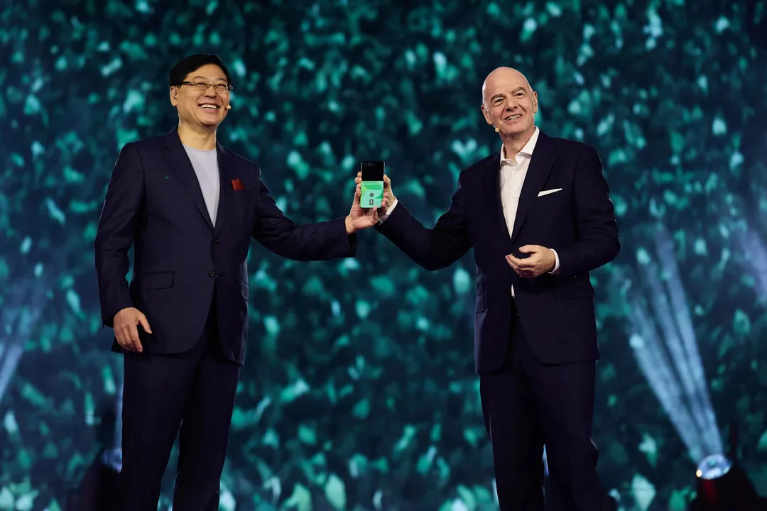 Gianni Infantino 同 Lenovo 楊元慶喺 Lenovo Tech World 2026 公布世界盃 AI 技術