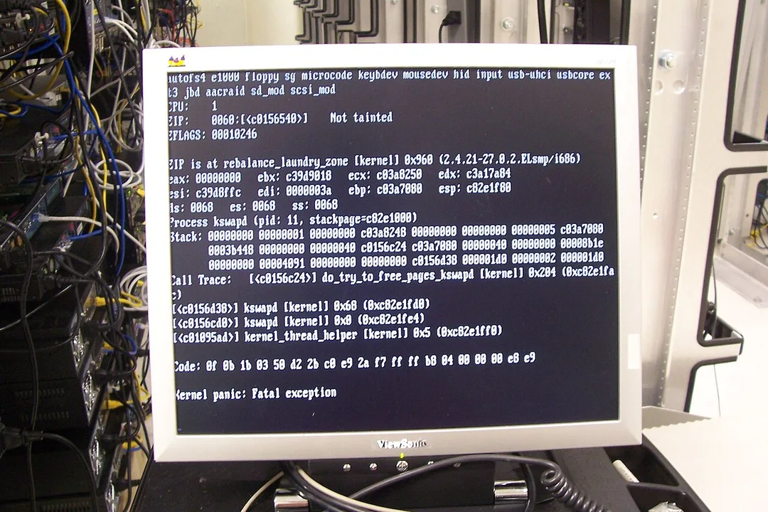 Linux Mint 更新後部分用戶見粉紅 kernel panic:用 GRUB 回復舊 kernel 自救