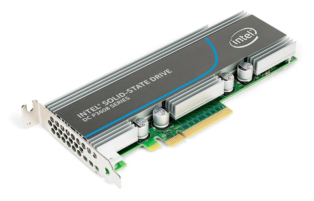 NVMe SSD 跑分得一半？先查清 PCIe x4 同主機板分線