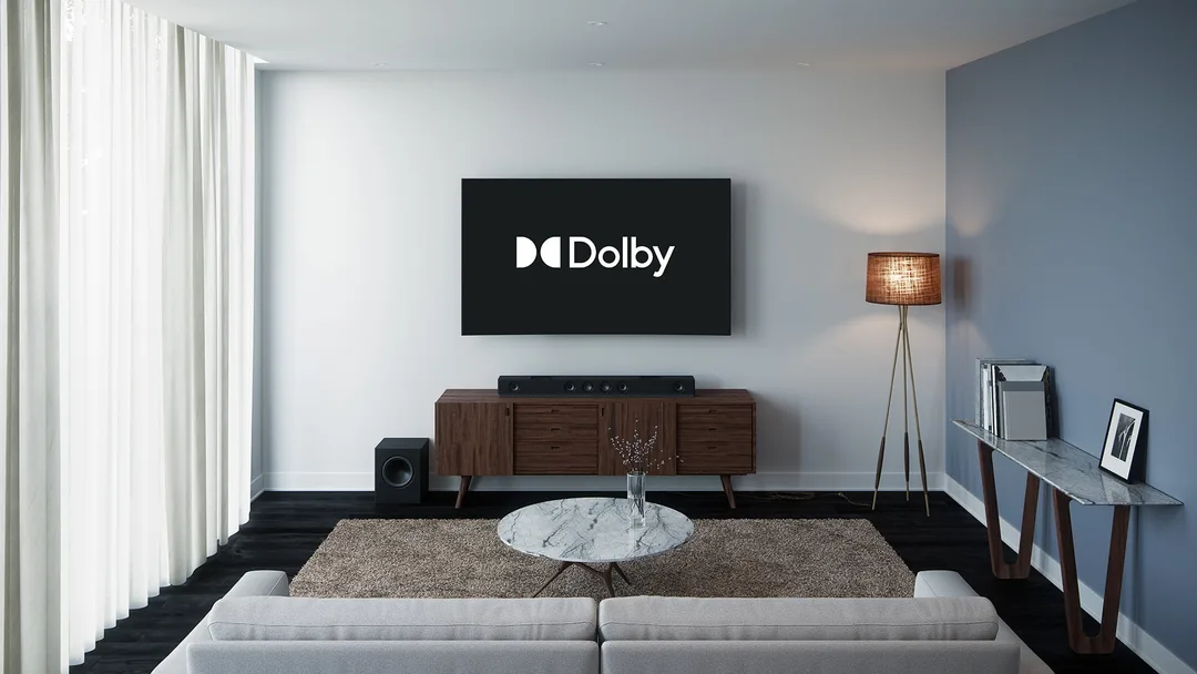 客廳電視下面擺放一條 Dolby Atmos soundbar 嘅家庭影院示意圖