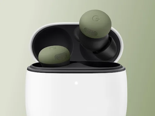 Olive 色 Pixel Buds Pro 2 放喺白色充電盒入面