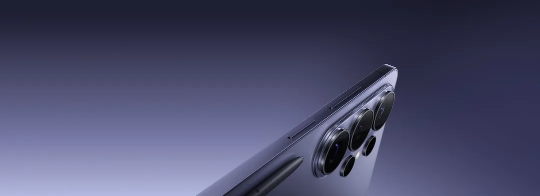 Galaxy S26 Ultra 官方功能頁主視覺,展示手機屏幕同機身外觀