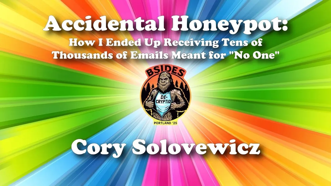 Cory Solovewicz 喺 BSides PDX 分享 accidental honeypot 研究嘅演講畫面