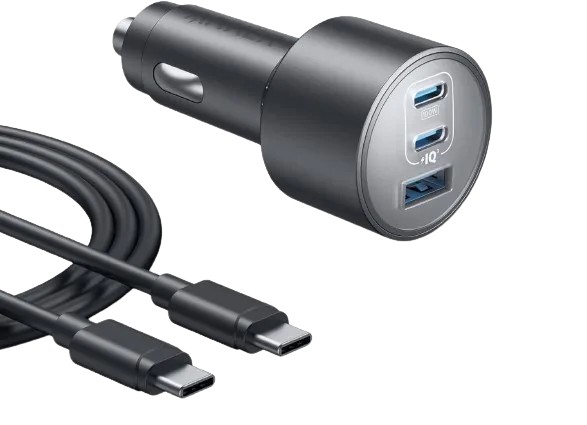 一款設有兩個 USB-C 同一個 USB-A 插口嘅高功率車充