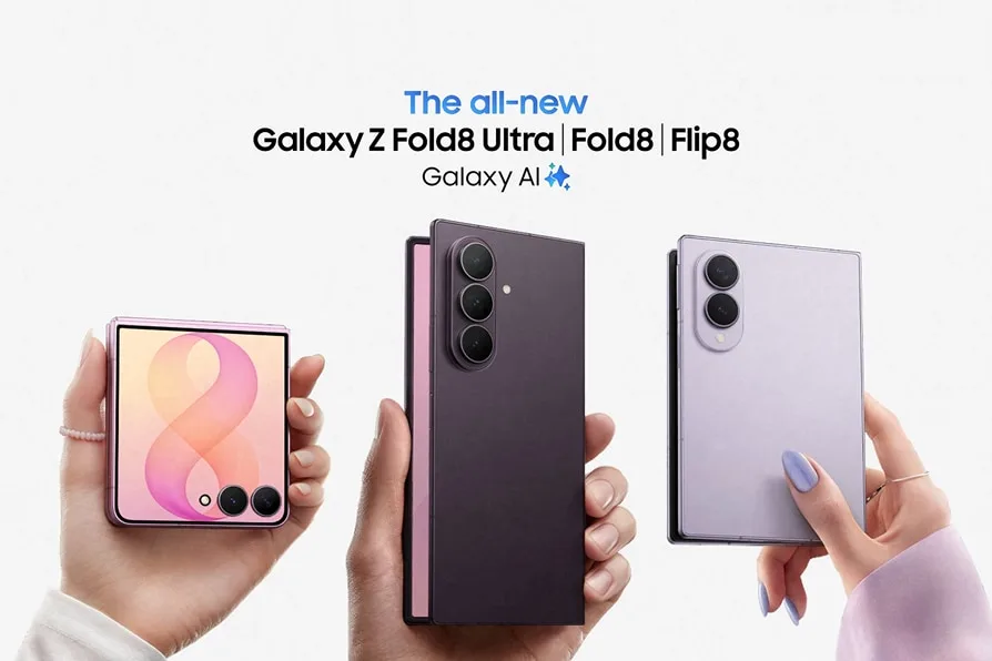 Samsung Galaxy Z Fold8 Ultra、Fold8 同 Flip8 三款摺機合照
