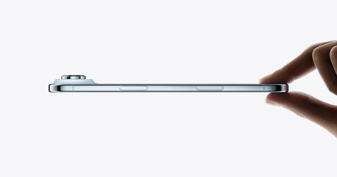 Apple 官方展示現有 iPhone Air 薄身機身同背面單鏡頭設計