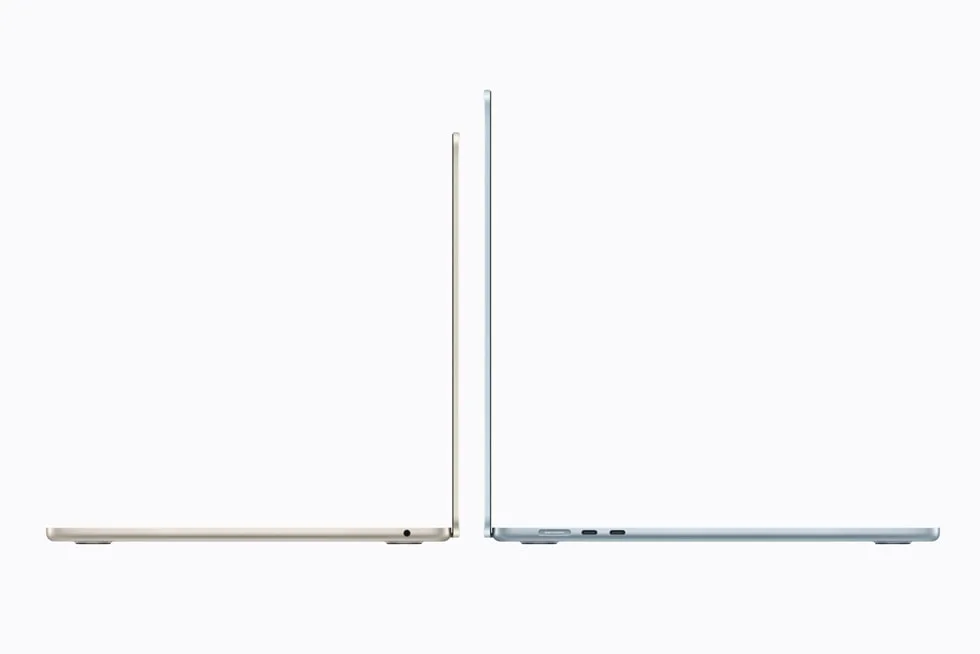 13 吋同 15 吋 M5 MacBook Air 並排展示