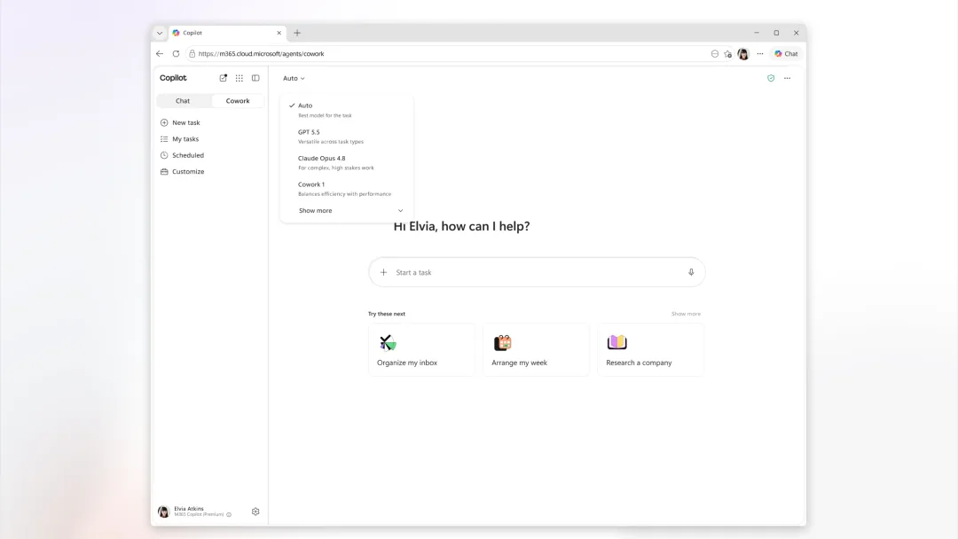 Microsoft 365 Copilot Cowork 任務介面,畫面列出 agent 執行中同已完成嘅工作