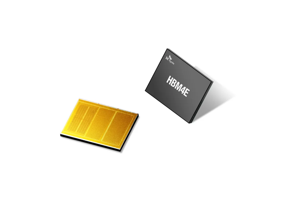 SK hynix 12 層 HBM4E 記憶體樣本產品圖