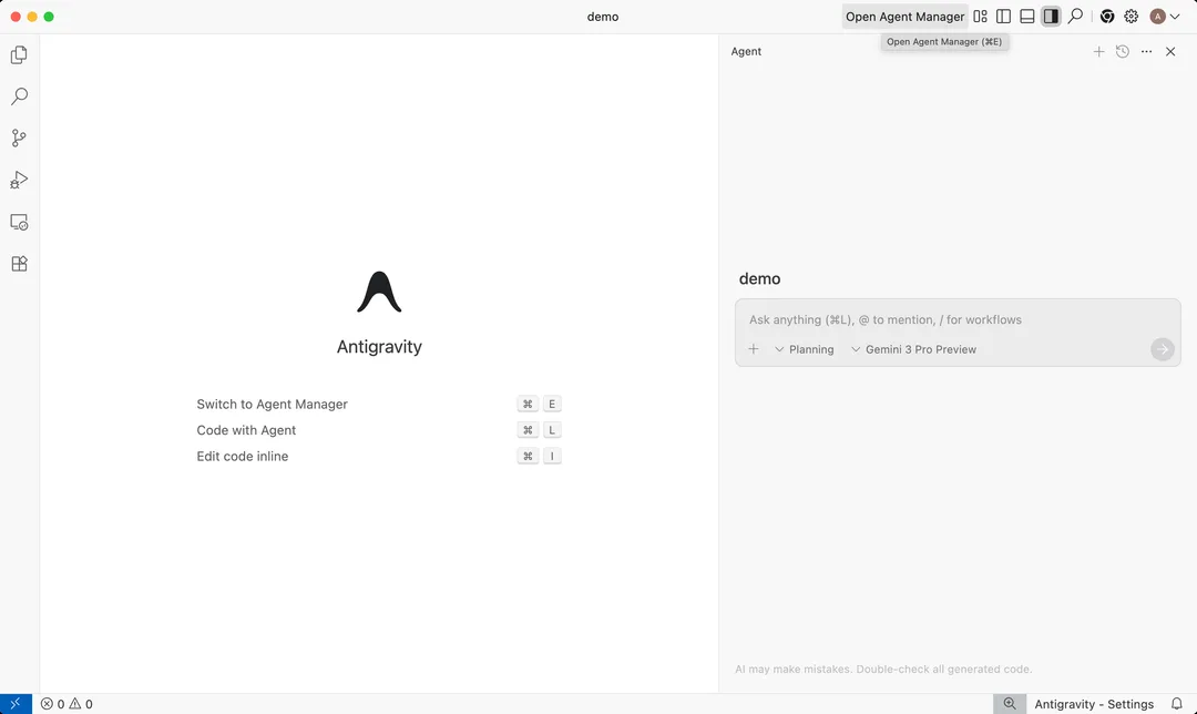 Google Antigravity editor 同 Agent Manager 並排操作畫面